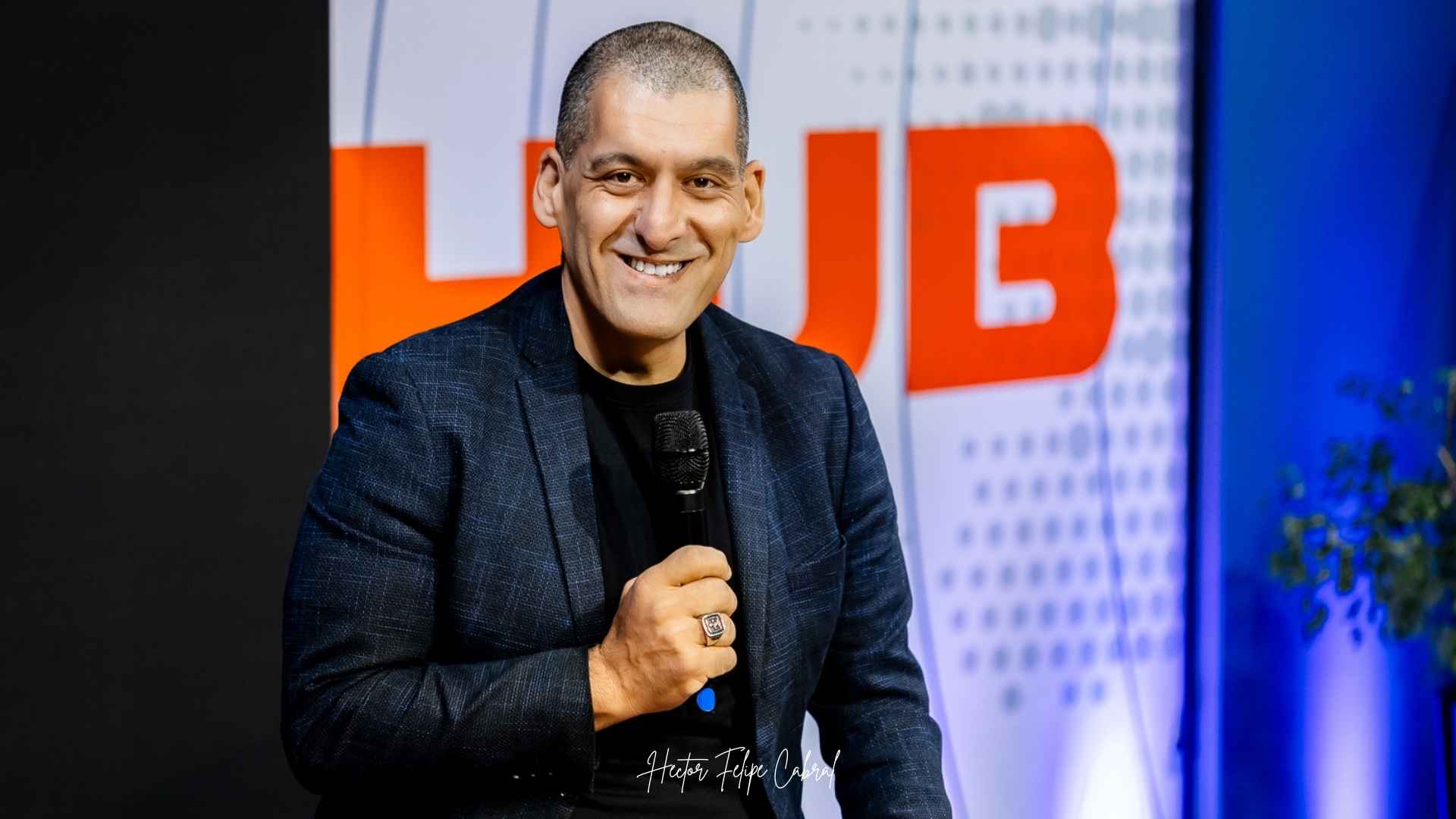 Fundamentos para um Novo Mundo – A Essência Humana na Era Digital